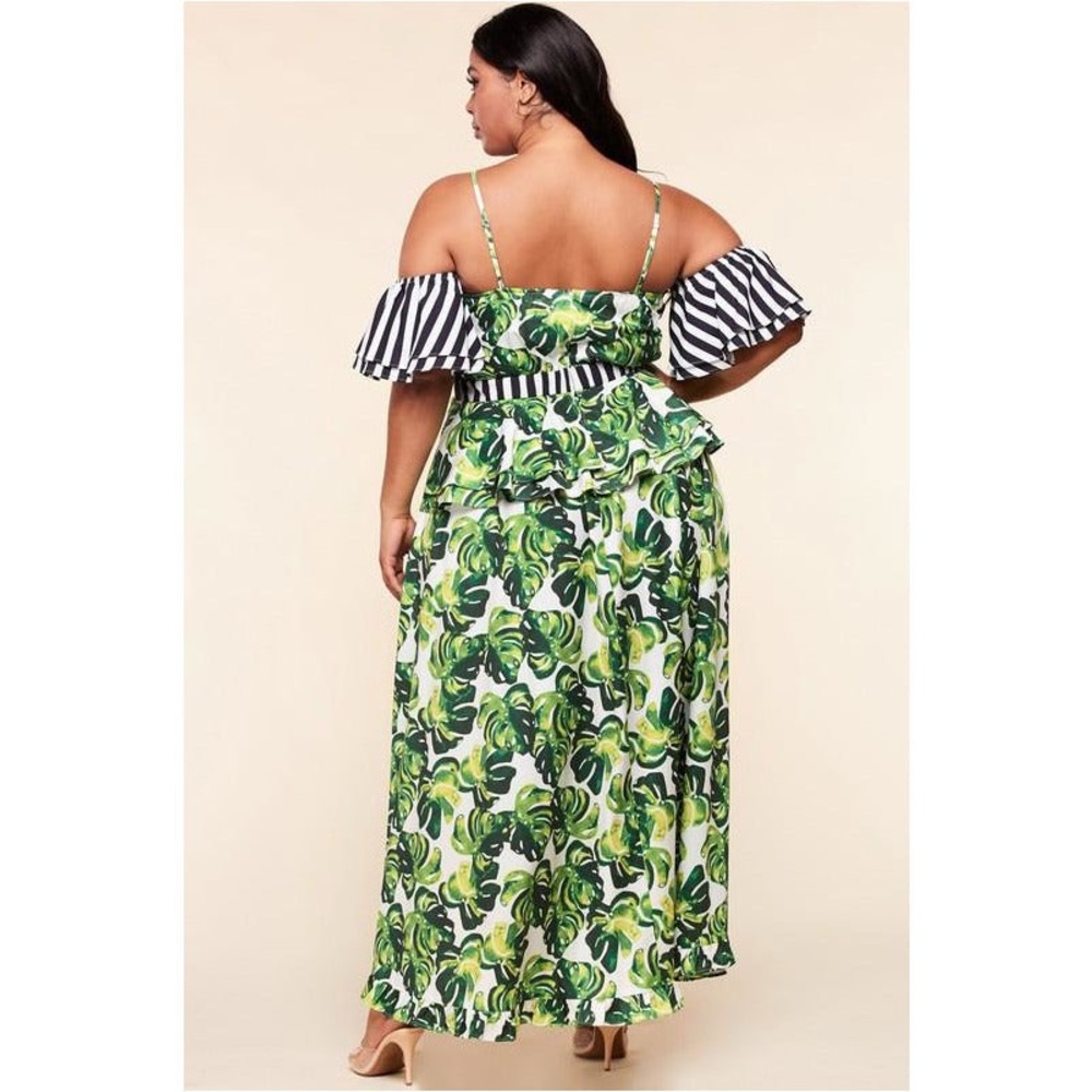 Leafy Off-Shoulder Ruffle Maxi Dress - Picture 3 of 3